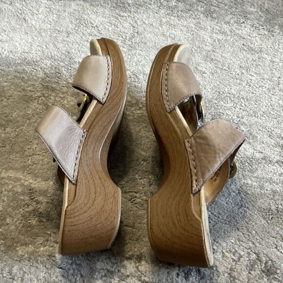 Dansko Sophie Sandals Womens 40 Taupe Buckle Wedge Heels Slip On US 10 10.5 - Picture 8 of 10